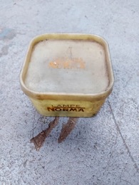 Envase plástico caja bombillas LAMPE NORMA | 10 x 10 x h 7 cm.
