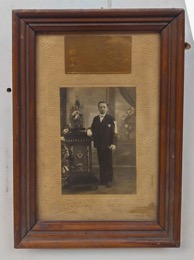 Marco moldurado con fotografía RECUERDO 1ª COMUNIÓN | 22 x 1,8 x h 31 cm
