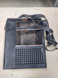 Estuche de piel bandolera para grabadora CASSETTE PHILIPS | 17 x 21 x h 6 cm